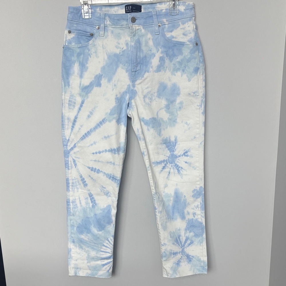 GAP Women’s Light Blue Tie-Dye Boyfriend Jeans